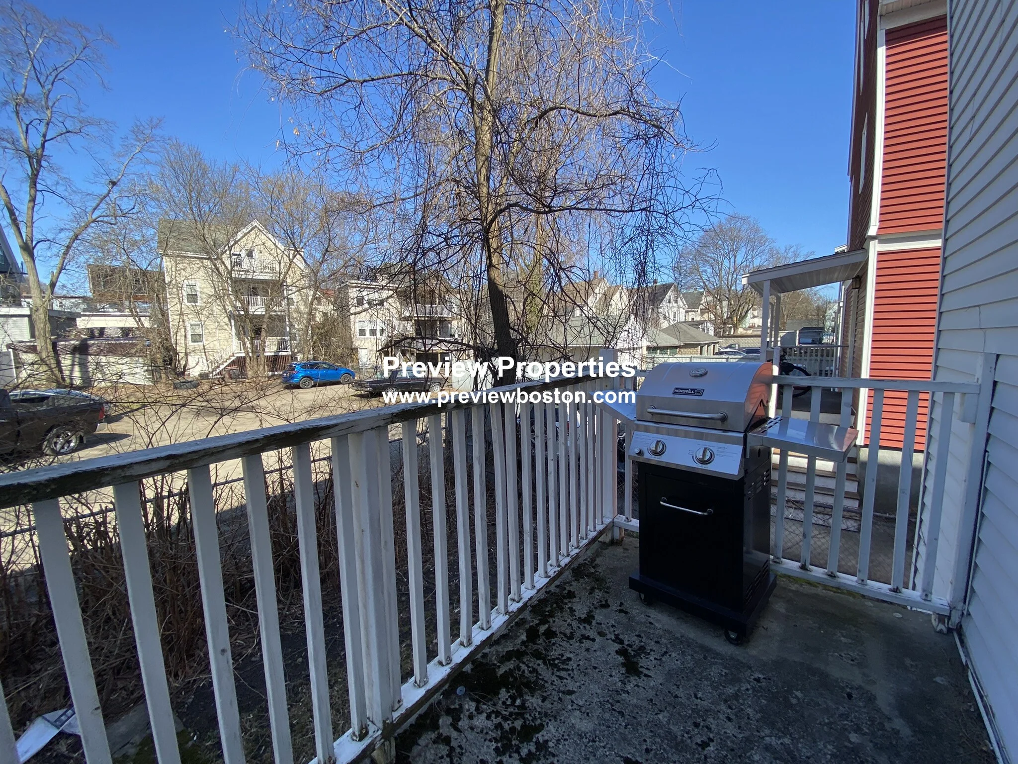 3 bed, 1 bath apartment for rent at 18 Fairbanks St Unit 1, Oak Square — photo 18 of 38
