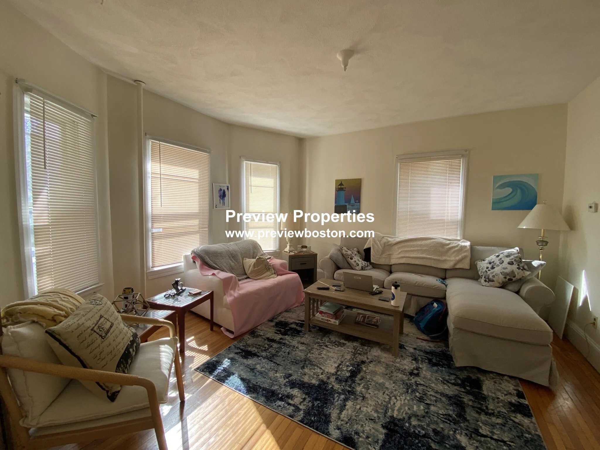 3 bed, 1 bath apartment for rent at 18 Fairbanks St Unit 1, Oak Square — photo 24 of 38