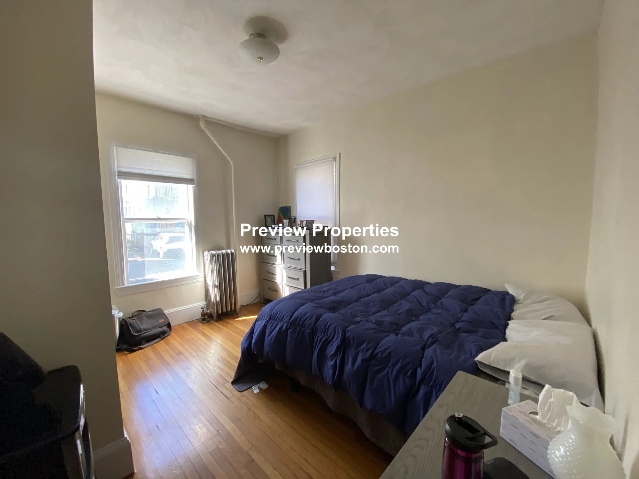 3 bed, 1 bath apartment for rent at 18 Fairbanks St Unit 1, Oak Square — photo 26 of 38