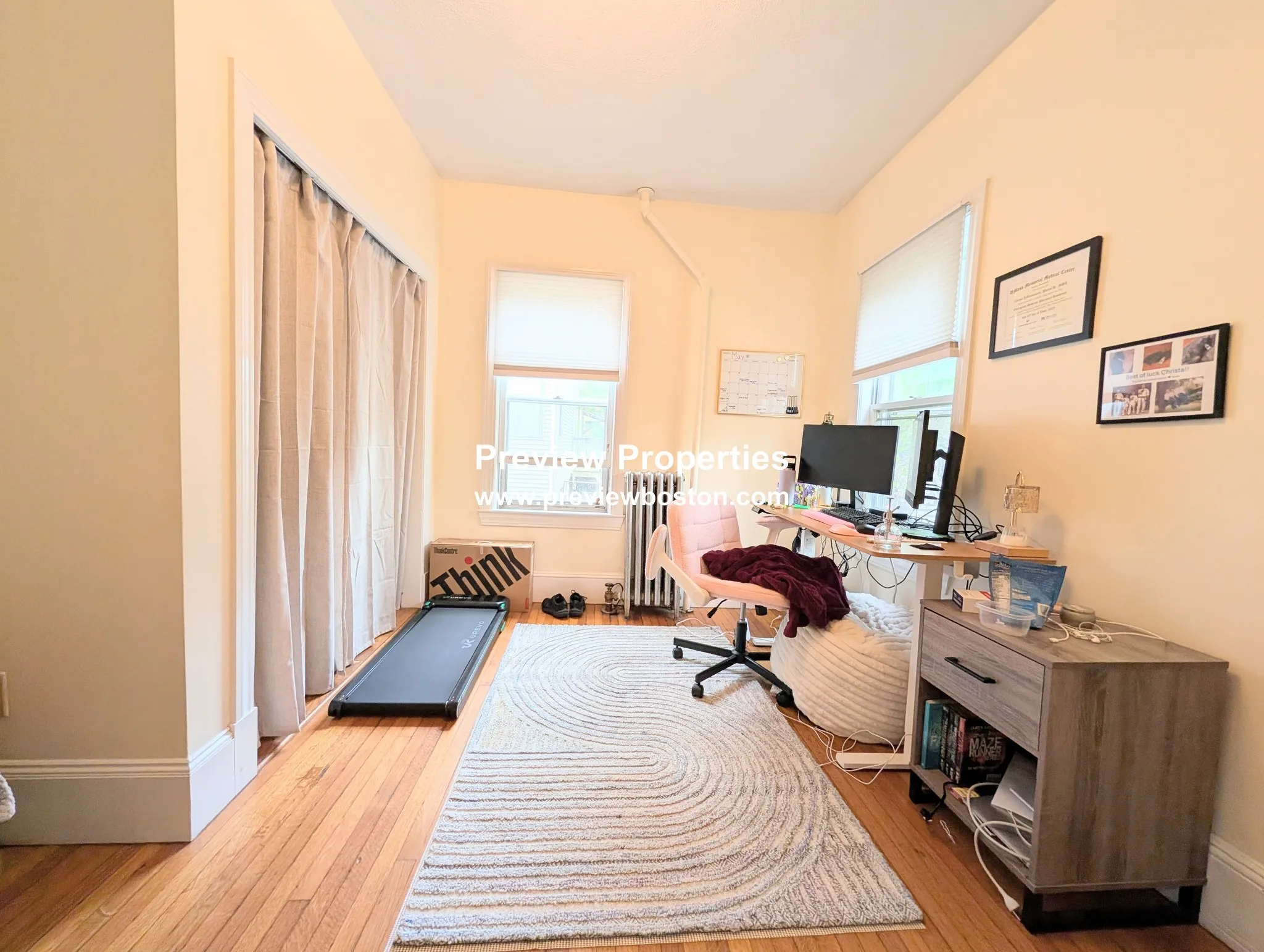 3 bed, 1 bath apartment for rent at 18 Fairbanks St Unit 1P, Oak Square — photo 14 of 20