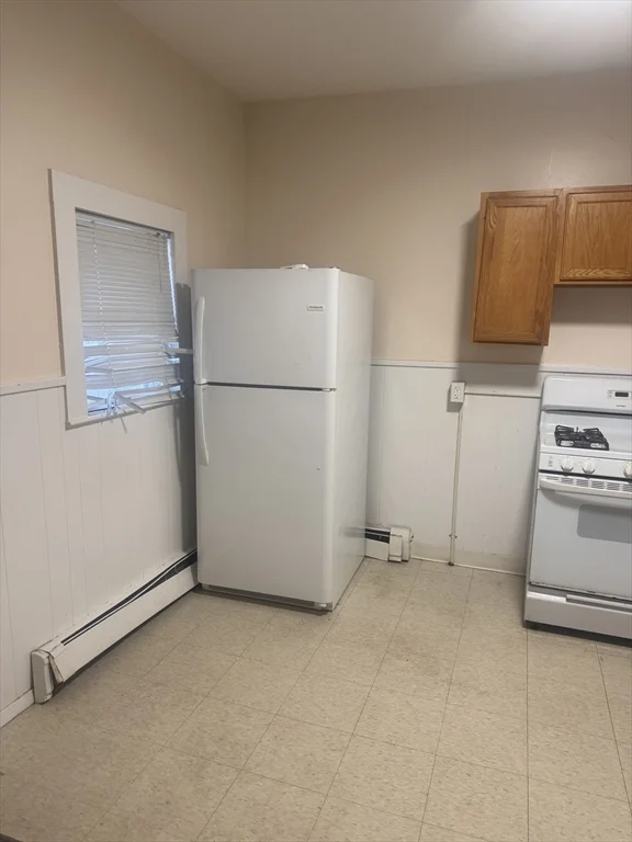 2 bed, 1 bath apartment for rent at 18 Fairview Ave Unit 1, Malden — photo 1 of 21