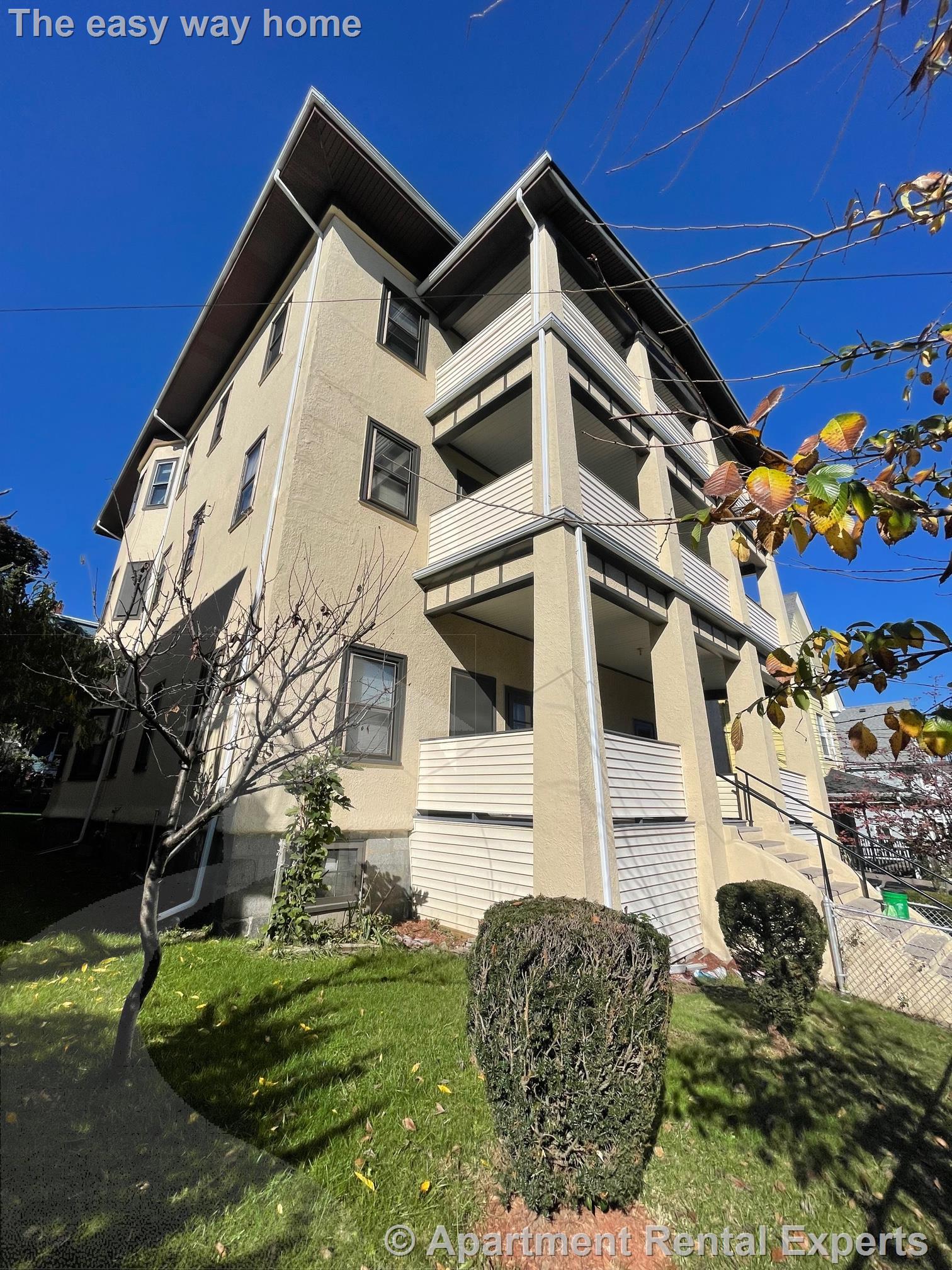 1 bed, 1 bath apartment for rent at 18 Fenwick St Unit 3, Winter Hill — photo 1 of 15