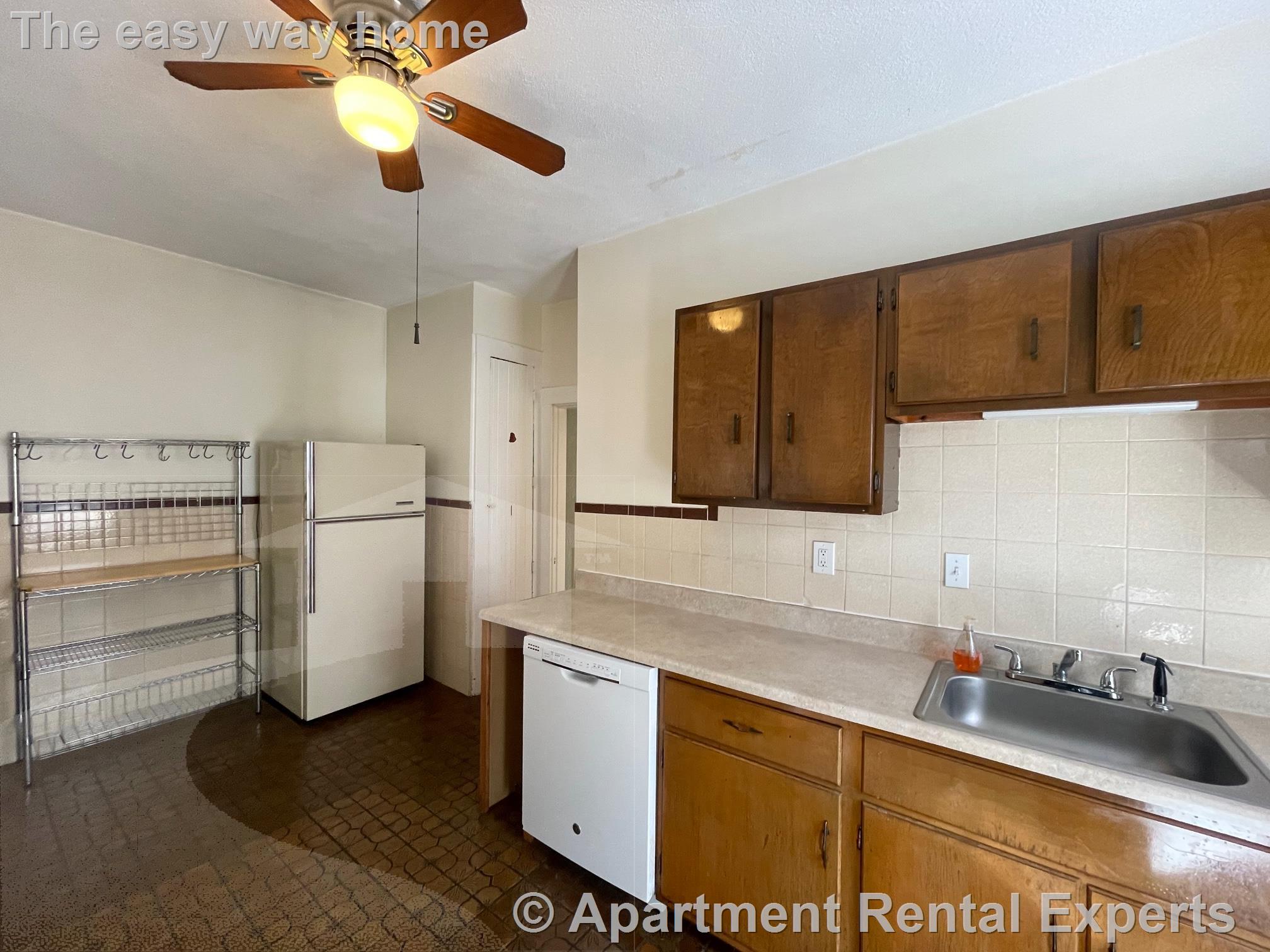 1 bed, 1 bath apartment for rent at 18 Fenwick St Unit 3, Winter Hill — photo 13 of 15