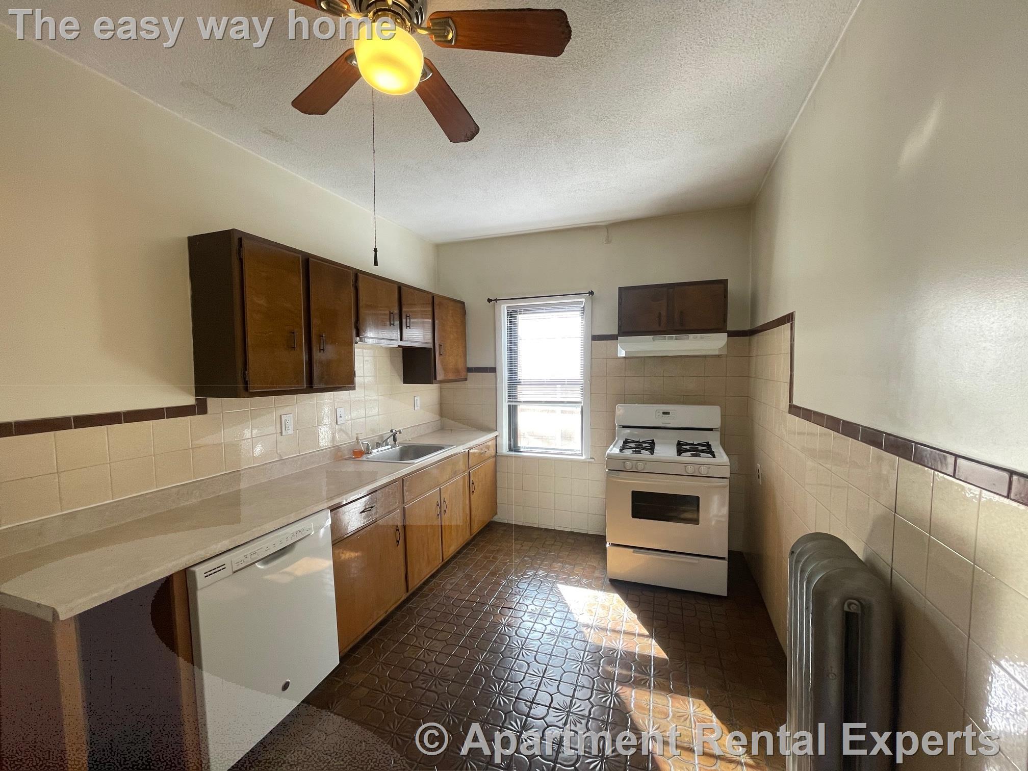 1 bed, 1 bath apartment for rent at 18 Fenwick St Unit 3, Winter Hill — photo 10 of 15