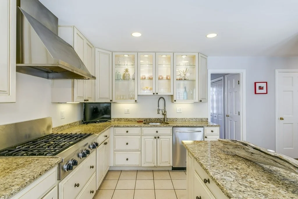 4 bed, 3 bath apartment for rent at 18 Ferrin St, Charlestown — photo 7 of 25