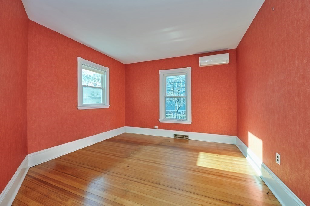 2 bed, 1 bath apartment for rent at 18 Forest St Unit 18, Lexington — photo 11 of 17