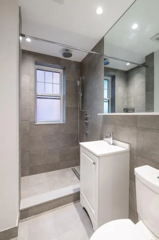 1 bed, 1 bath apartment for rent at 18 Forest St Unit 44, Baldwin — photo 5 of 7