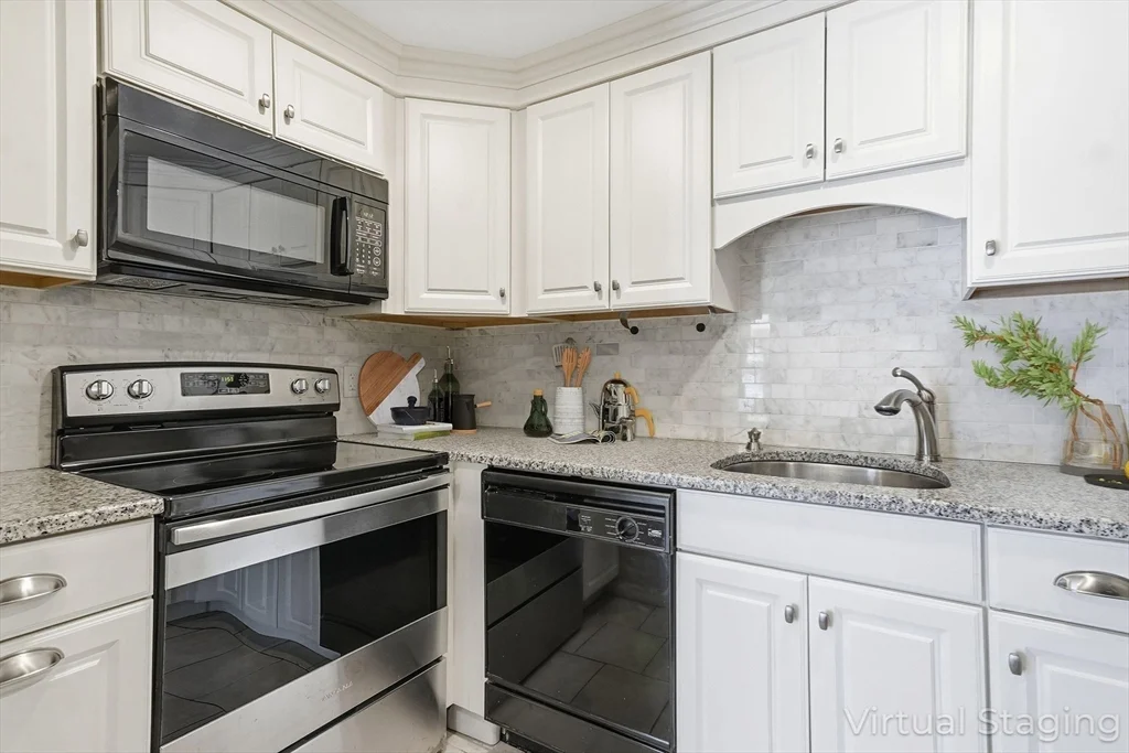 2 bed, 1 bath apartment for rent at 18 Fountain Ln Unit 2, Weymouth — photo 9 of 31