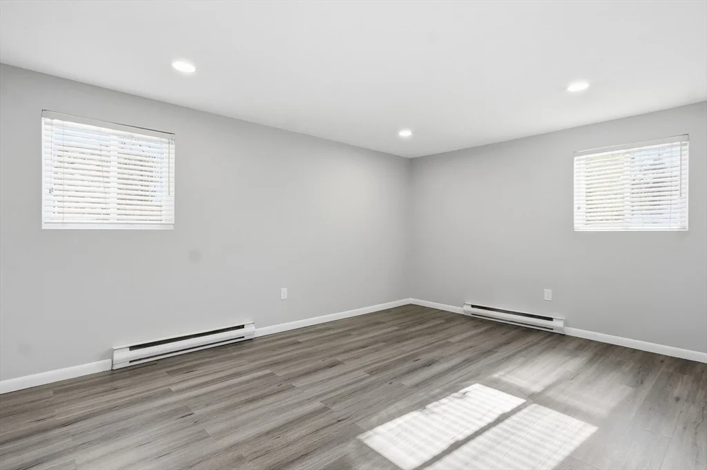 2 bed, 1 bath apartment for rent at 18 Fountain Ln Unit 2, Weymouth — photo 12 of 31