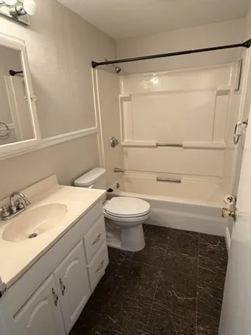 2 bed, 1 bath apartment for rent at 18 Gage St Unit 1, Worcester — photo 7 of 9