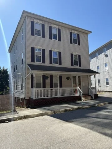 2 bed, 1 bath apartment for rent at 18 Gage St Unit 2, Worcester