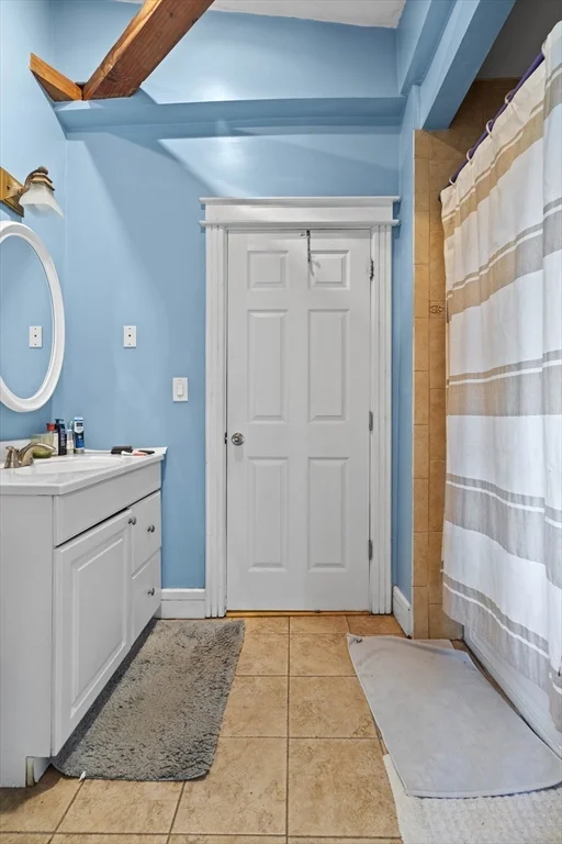 3 bed, 2 bath apartment for rent at 18 Gaston St Unit 2, Roxbury — photo 18 of 22