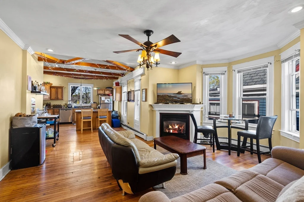 3 bed, 2 bath apartment for rent at 18 Gaston St Unit 2, Roxbury — photo 1 of 22