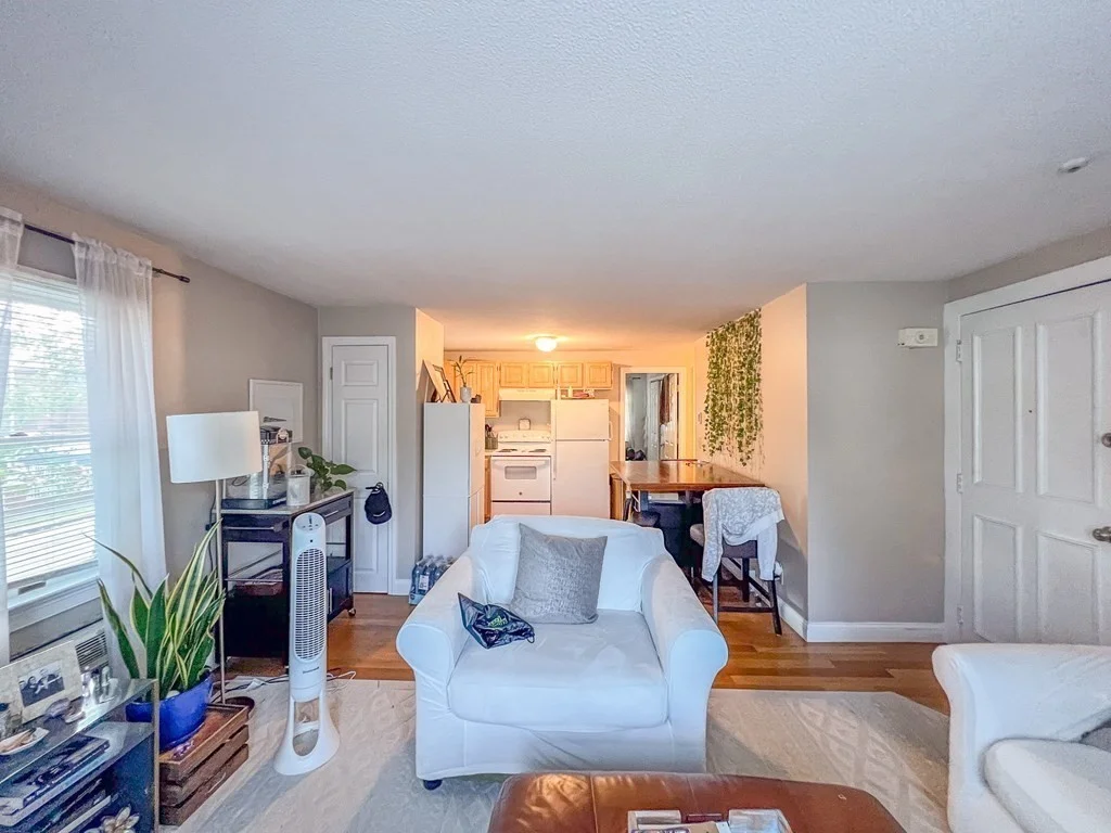 1 bed, 1 bath apartment for rent at 18 Germain Ave Unit 2, Quincy