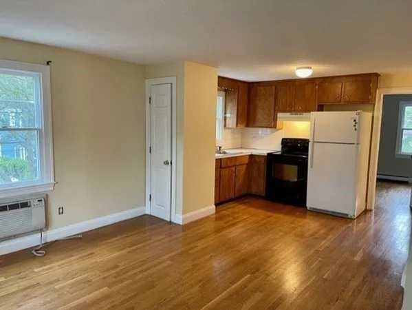 1 bed, 1 bath apartment for rent at 18 Germain Ave Unit 2, Quincy — photo 8 of 9