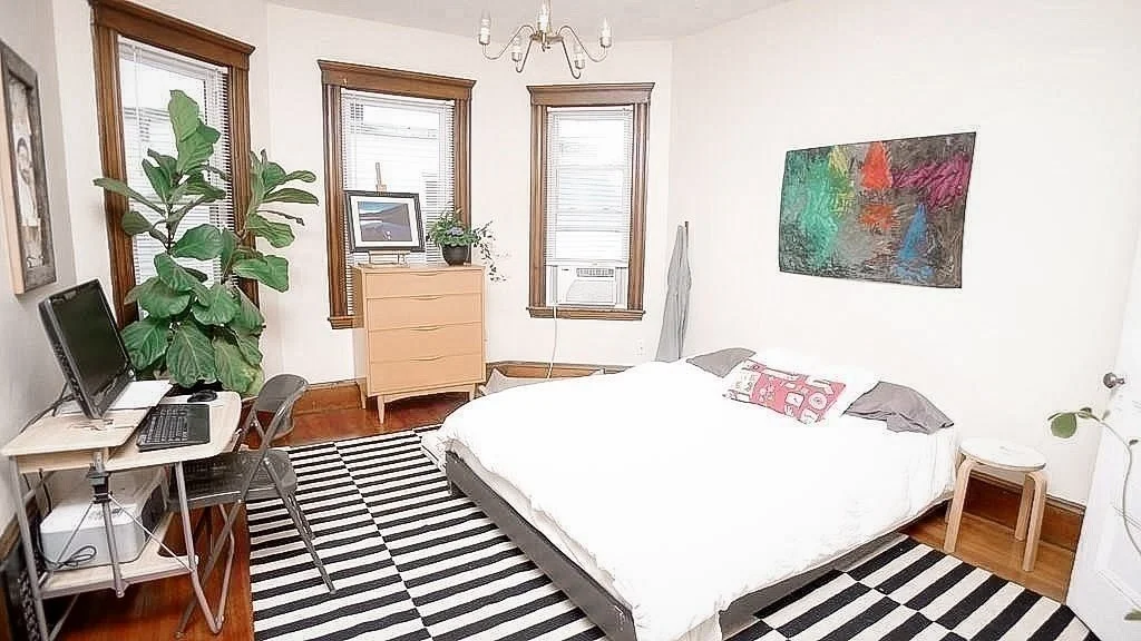 3 bed, 1 bath apartment for rent at 18 Gibson St Unit 2, Dorchester — photo 6 of 11