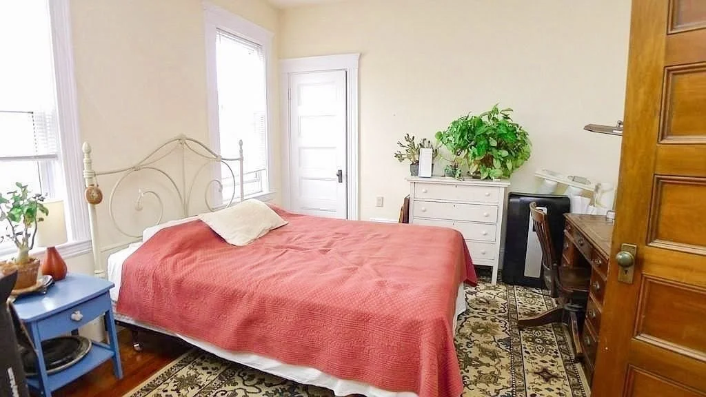 3 bed, 1 bath apartment for rent at 18 Gibson St Unit 2, Dorchester — photo 8 of 11