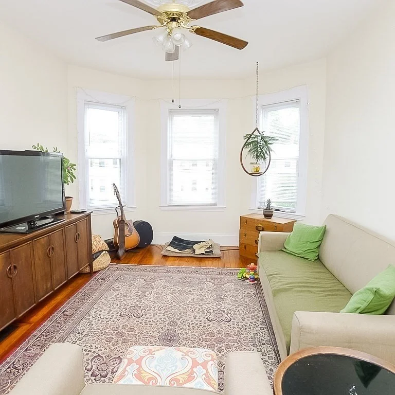 3 bed, 1 bath apartment for rent at 18 Gibson St Unit 3, Dorchester — photo 6 of 9