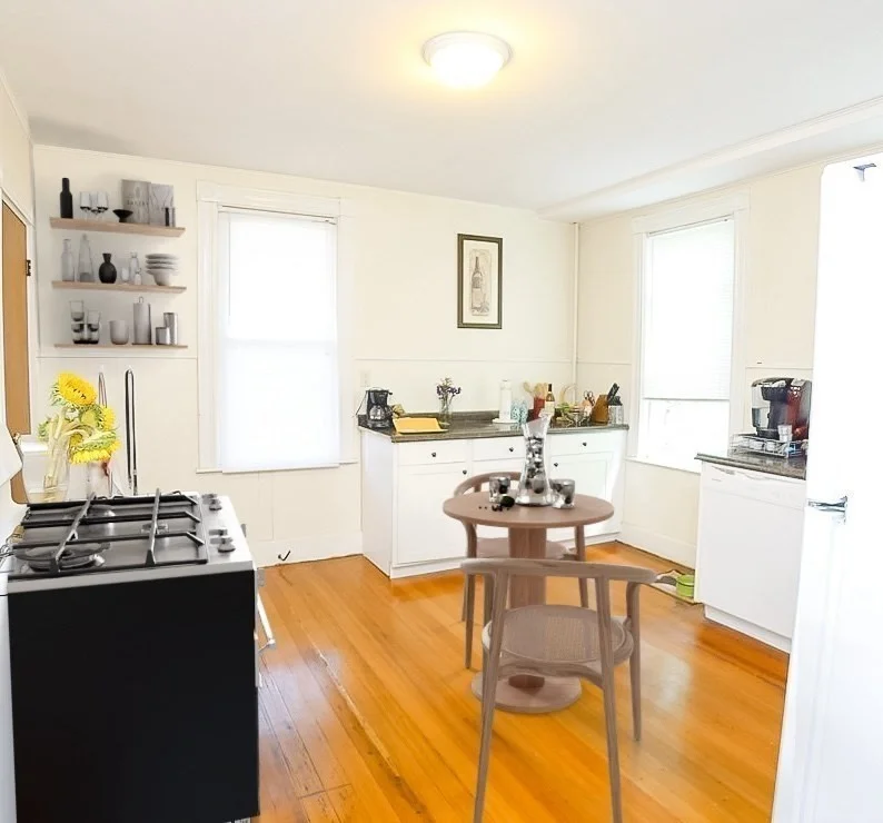 3 bed, 1 bath apartment for rent at 18 Gibson St Unit 3, Dorchester — photo 4 of 9