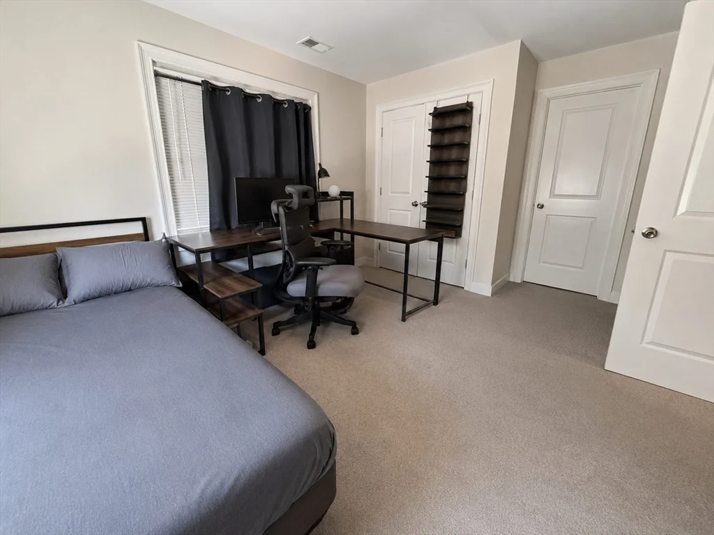 4 bed, 3 bath apartment for rent at 18 Gilkey Ct Unit 18, Watertown — photo 16 of 36