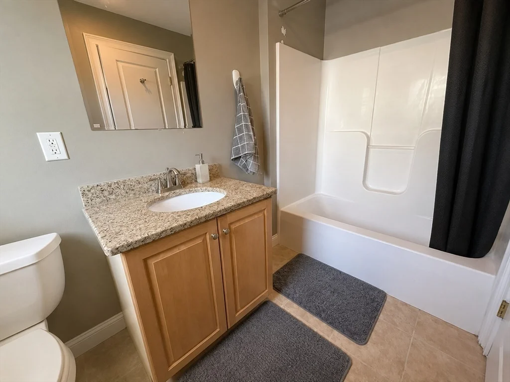 4 bed, 3 bath apartment for rent at 18 Gilkey Ct Unit 18, Watertown — photo 17 of 36