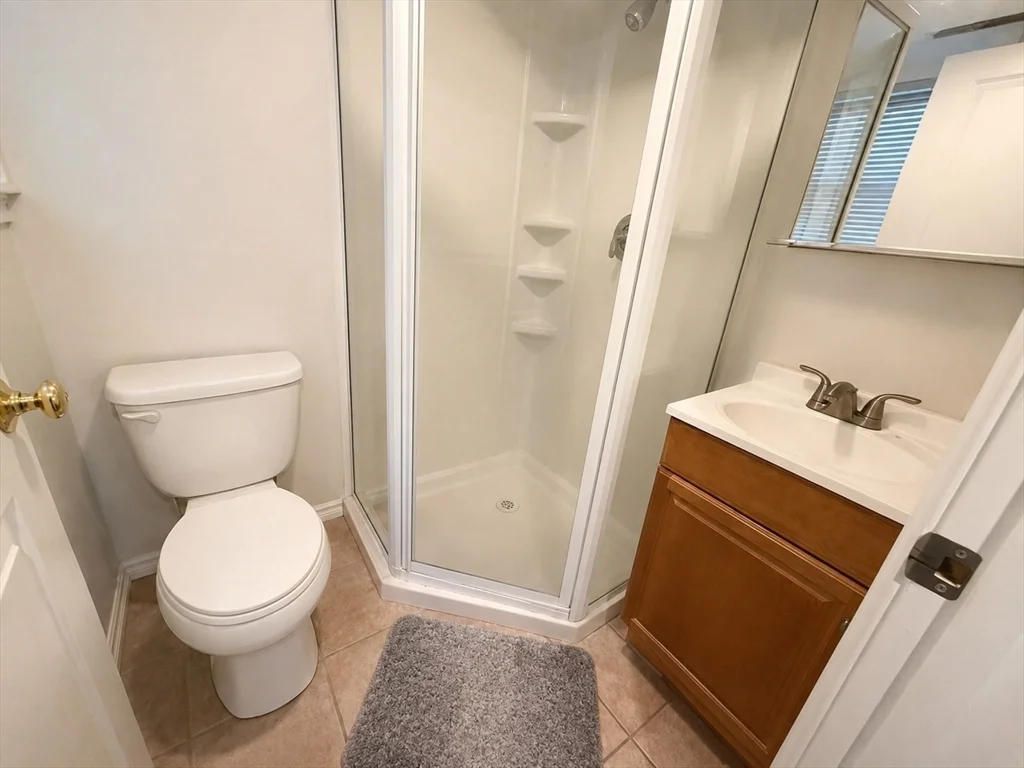 4 bed, 3 bath apartment for rent at 18 Gilkey Ct Unit 18, Watertown — photo 27 of 36