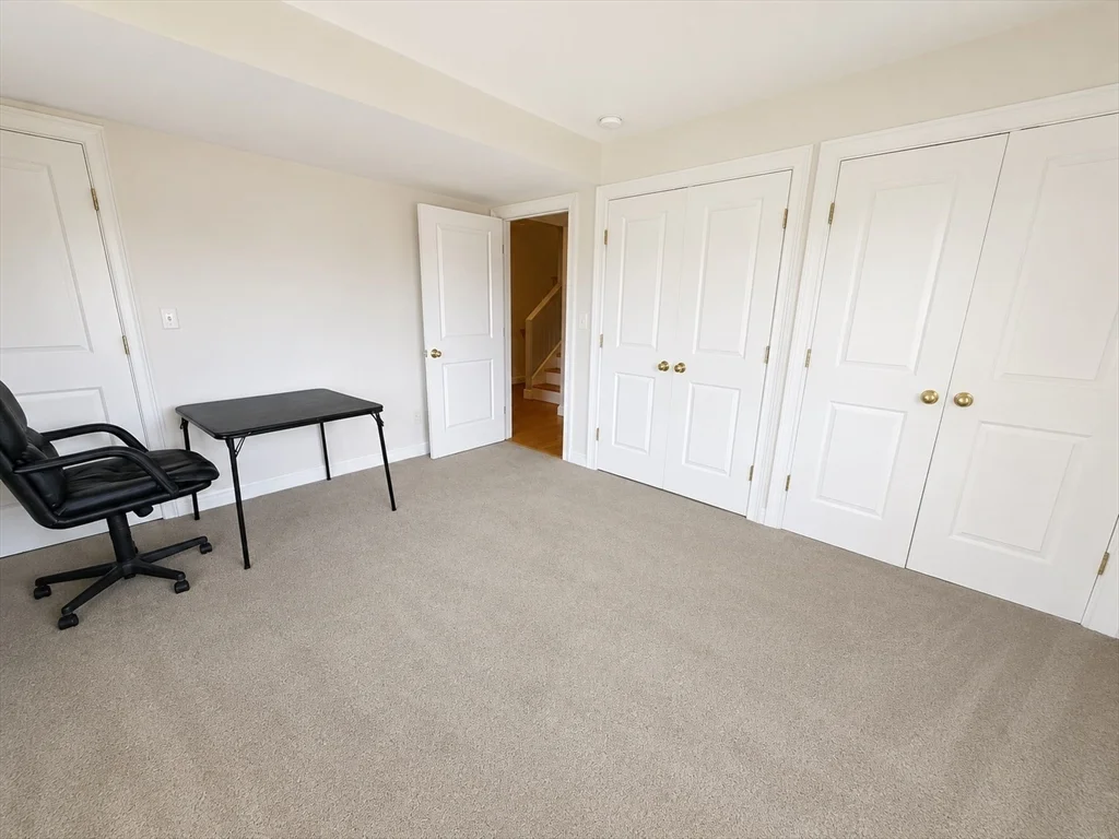 4 bed, 3 bath apartment for rent at 18 Gilkey Ct Unit 18, Watertown — photo 24 of 36