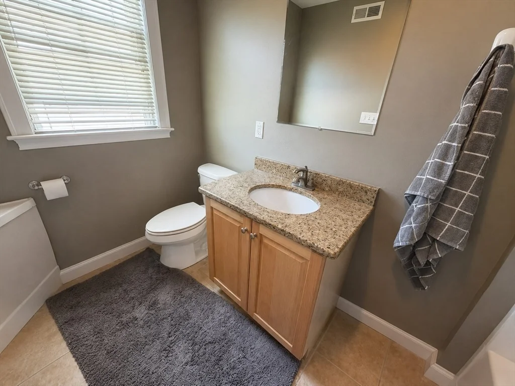 4 bed, 3 bath apartment for rent at 18 Gilkey Ct Unit 18, Watertown — photo 18 of 36