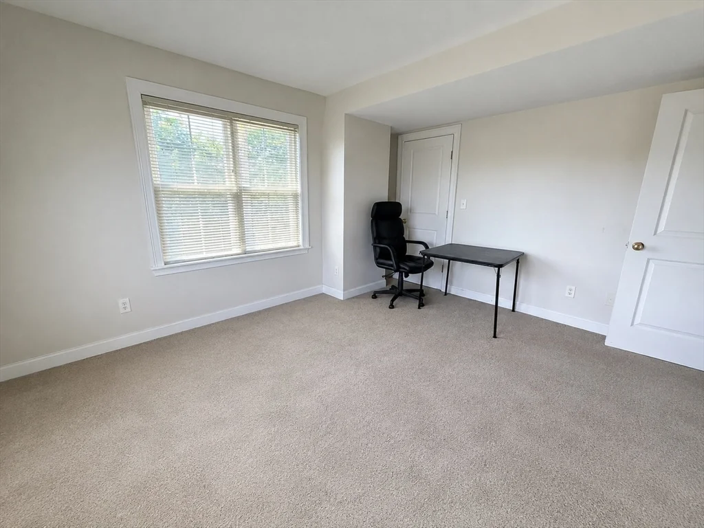 4 bed, 3 bath apartment for rent at 18 Gilkey Ct Unit 18, Watertown — photo 25 of 36