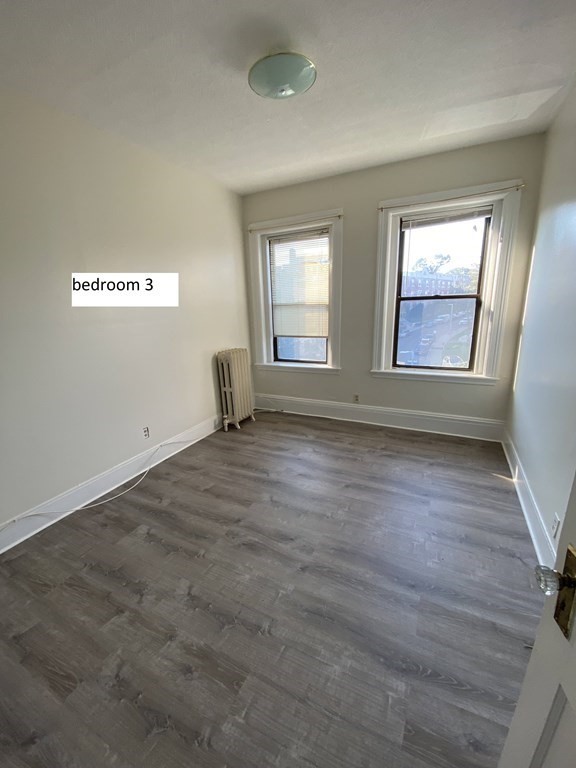 3 bed, 1 bath apartment for rent at 18 Glenville Ave Unit 3, Allston — photo 12 of 13