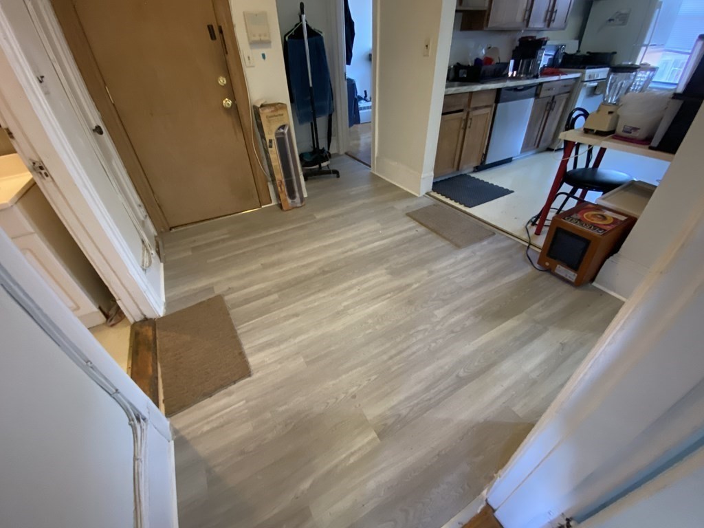 3 bed, 1 bath apartment for rent at 18 Glenville Ave Unit 3, Allston — photo 4 of 13