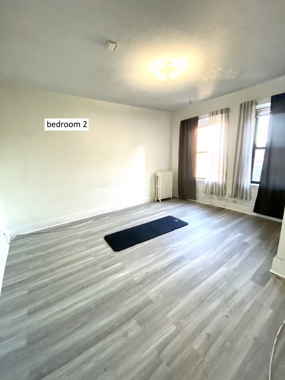 3 bed, 1 bath apartment for rent at 18 Glenville Ave Unit 3, Allston — photo 5 of 13