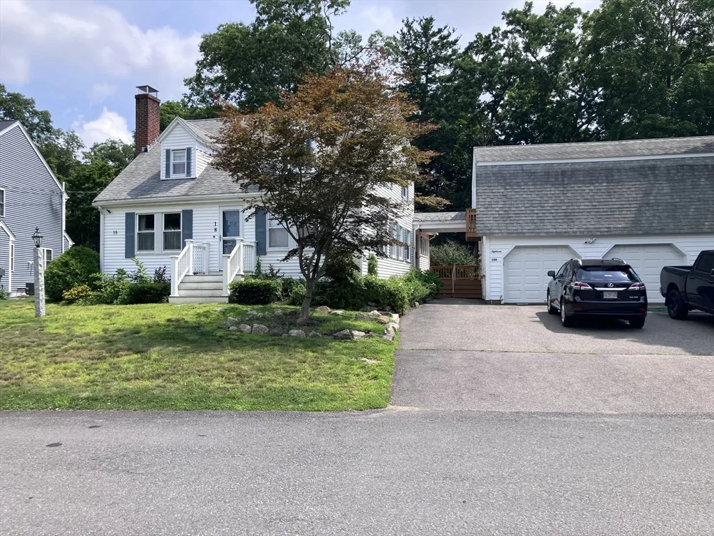 3 bed, 2 bath apartment for rent at 18 Glenwood Ave Unit A, Foxboro — photo 3 of 26