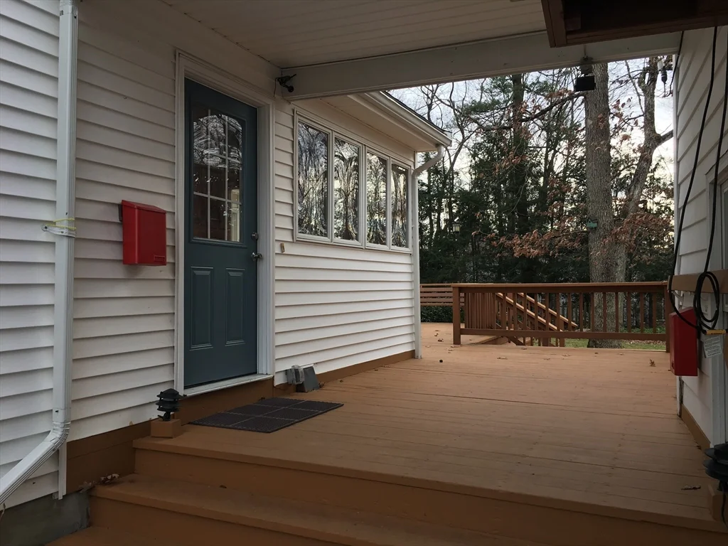 3 bed, 2 bath apartment for rent at 18 Glenwood Ave Unit A, Foxboro — photo 6 of 26