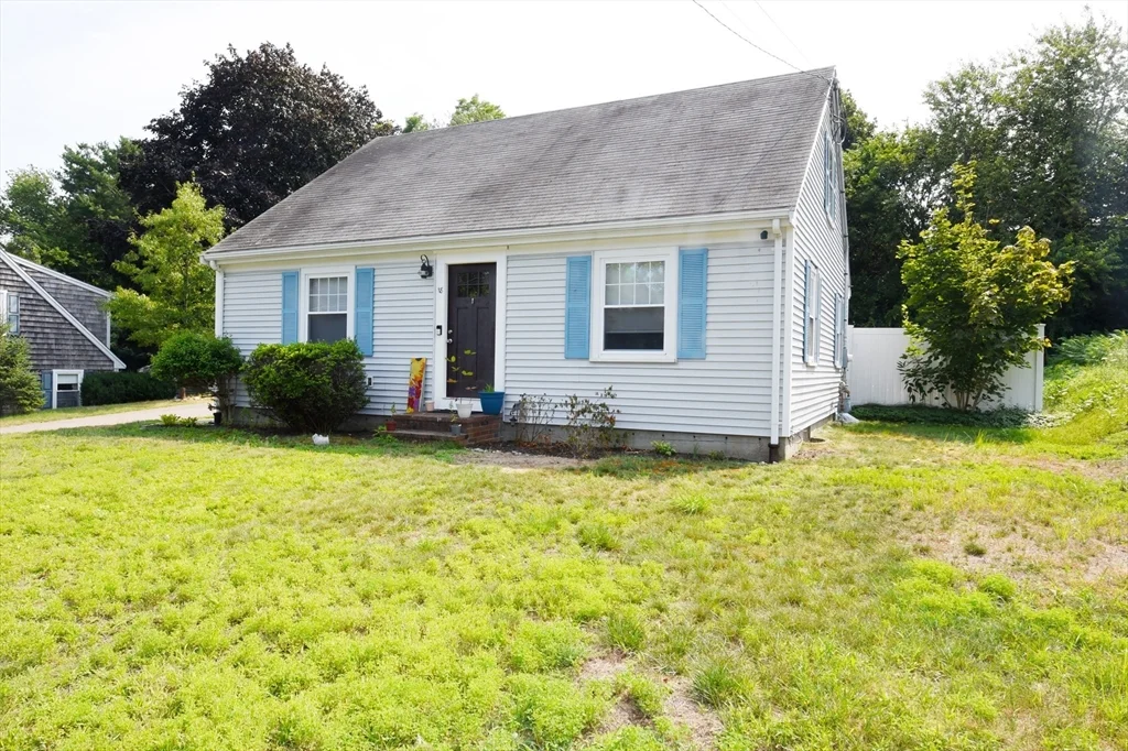 2 bed, 2 bath apartment for rent at 18 Gould Rd, Braintree Highlands — photo 2 of 40