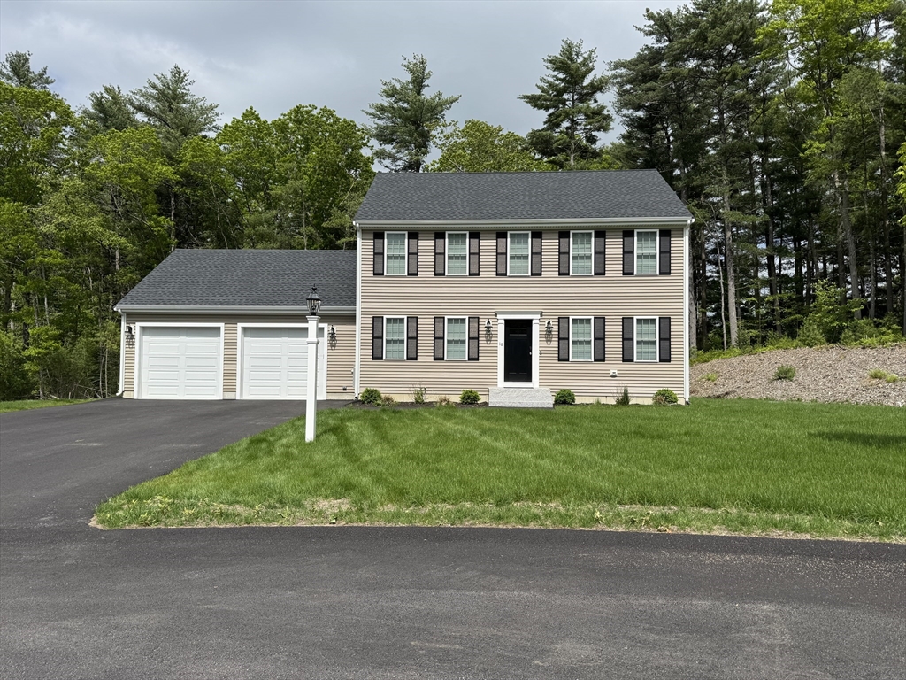 3 bed, 2 bath apartment for rent at 18 Grace St, Middleboro