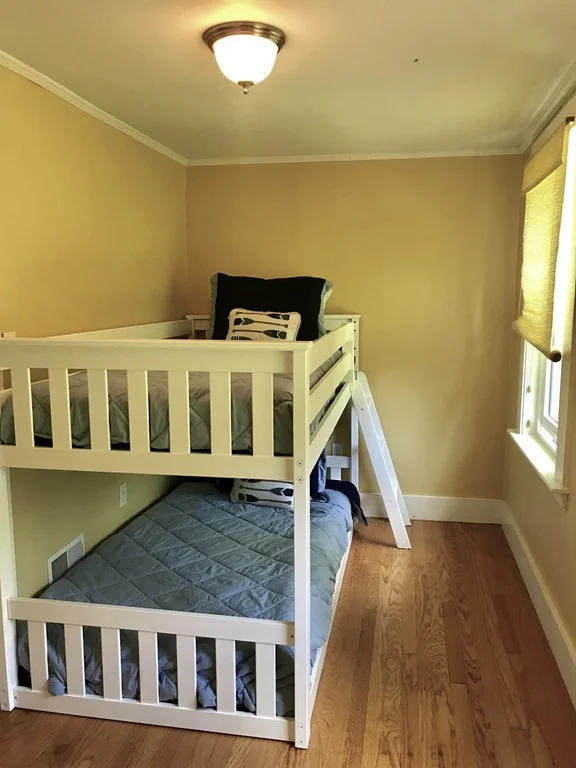 3 bed, 1 bath apartment for rent at 18 Granite St Unit 18, Rockport — photo 10 of 21