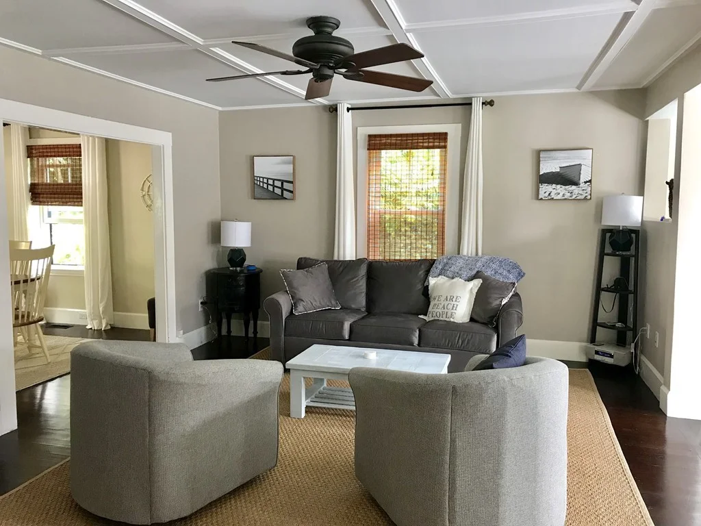 3 bed, 1 bath apartment for rent at 18 Granite St Unit 18, Rockport — photo 3 of 21