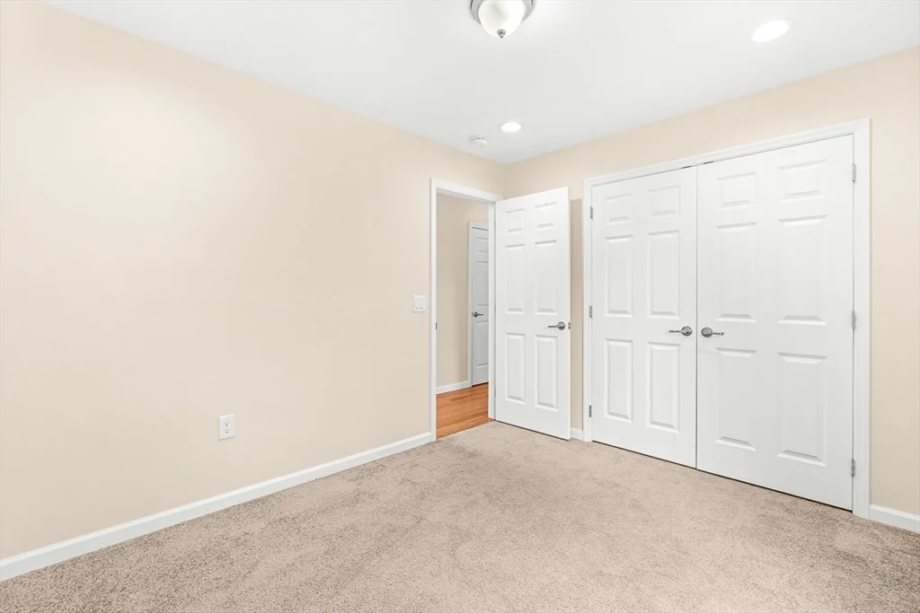 4 bed, 2 bath apartment for rent at 18 Grant Rd, Winchester — photo 26 of 42