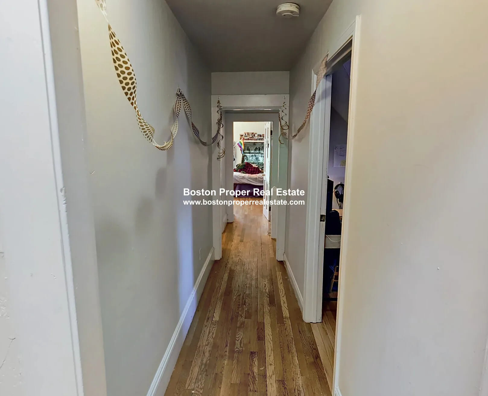 4 bed, 1 bath apartment for rent at 18 Greylock Rd Unit 3, Brighton — photo 3 of 10