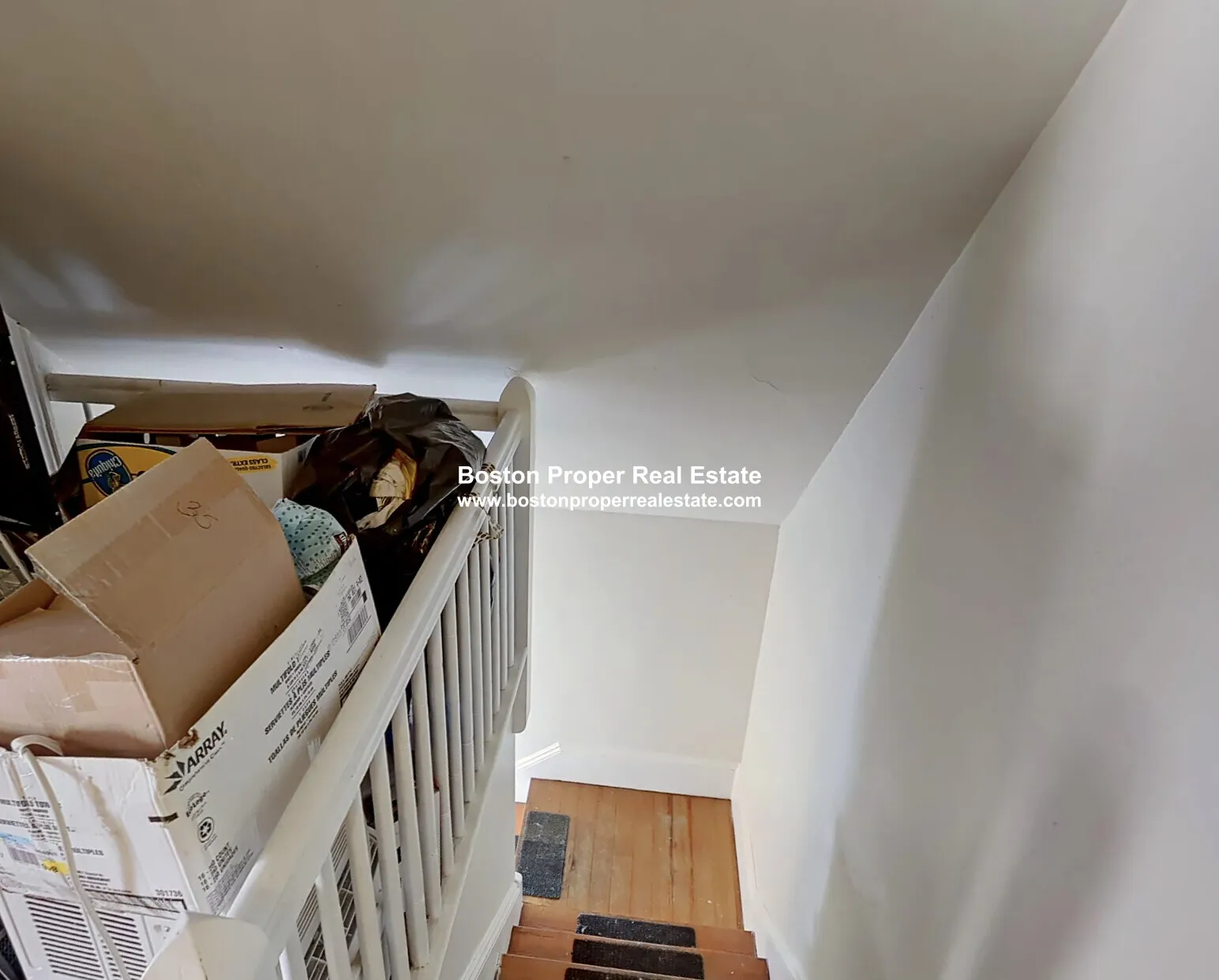 4 bed, 1 bath apartment for rent at 18 Greylock Rd Unit 3, Brighton — photo 7 of 10