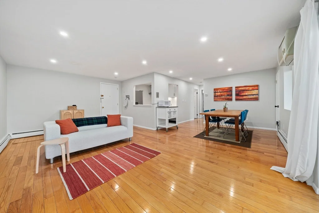 2 bed, 1 bath apartment for rent at 18 Hamilton Rd Unit 508, Arlington — photo 6 of 25