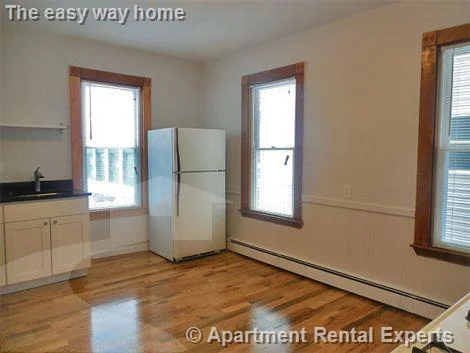 1 bed, 1 bath apartment for rent at 18 Harding St Unit 1, Inman Square — photo 2 of 5