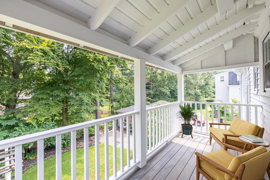 3 bed, 1 bath apartment for rent at 18 Hawthorn Rd Unit 2, Milton — photo 13 of 27
