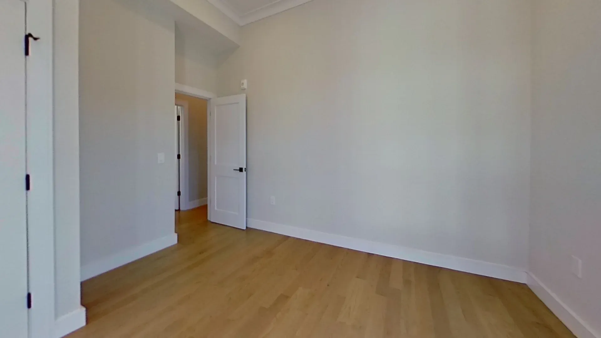 4 bed, 2 bath apartment for rent at 18 Highgate St Unit 302, Allston — photo 7 of 11