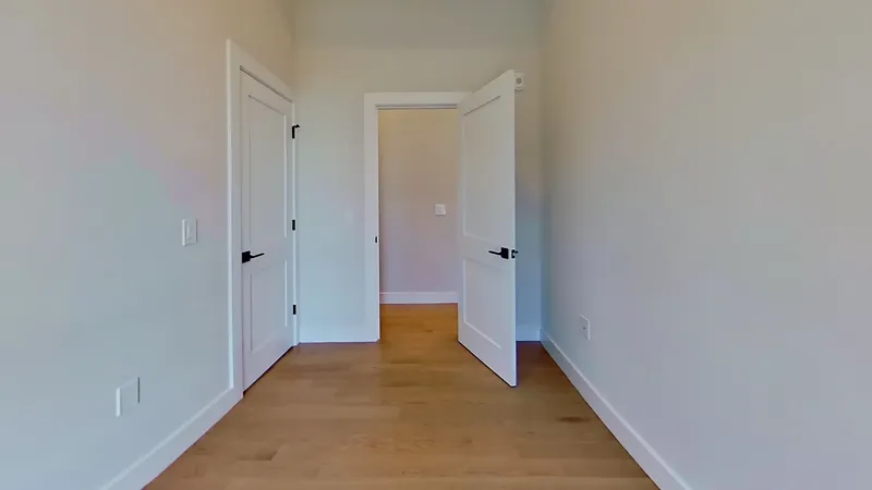 4 bed, 2 bath apartment for rent at 18 Highgate St Unit 302, Allston — photo 8 of 11