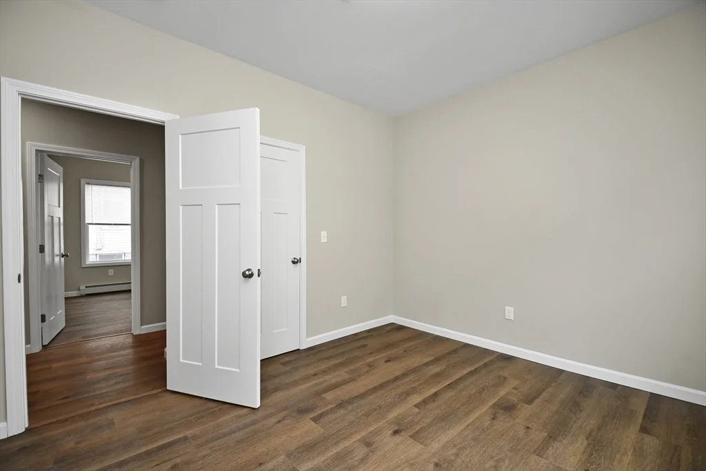 3 bed, 1 bath apartment for rent at 18 Hitchcock Rd Unit Apt 2, Worcester — photo 19 of 23