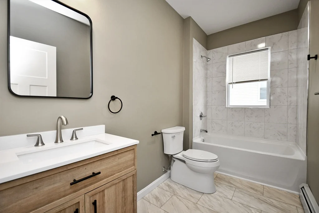 3 bed, 1 bath apartment for rent at 18 Hitchcock Rd Unit Apt 2, Worcester — photo 15 of 23
