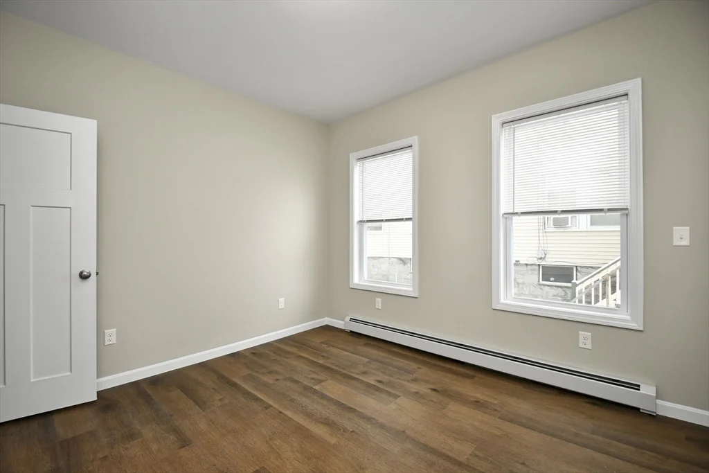3 bed, 1 bath apartment for rent at 18 Hitchcock Rd Unit Apt 2, Worcester — photo 18 of 23