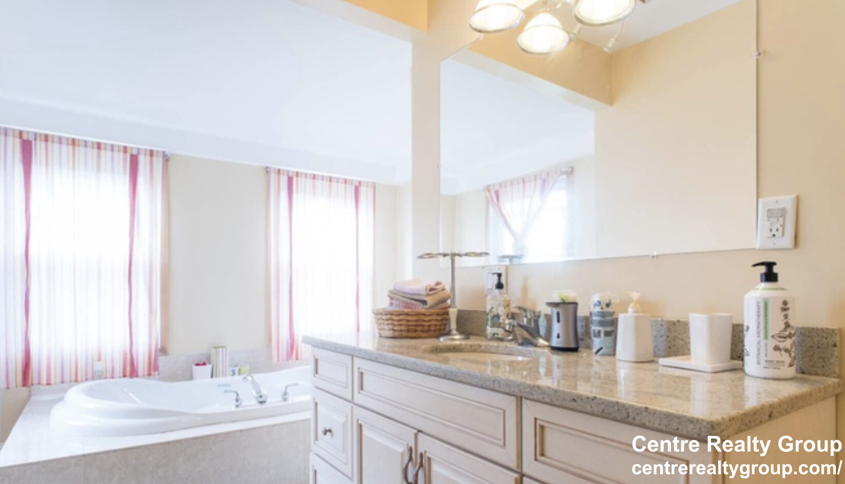 8+ bed, 4+ bath apartment for rent at 18 Holton St, Allston — photo 5 of 6